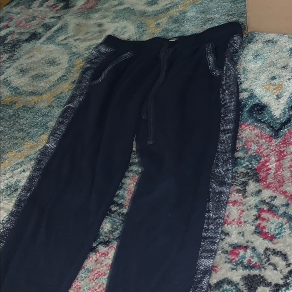 Hollister joggers